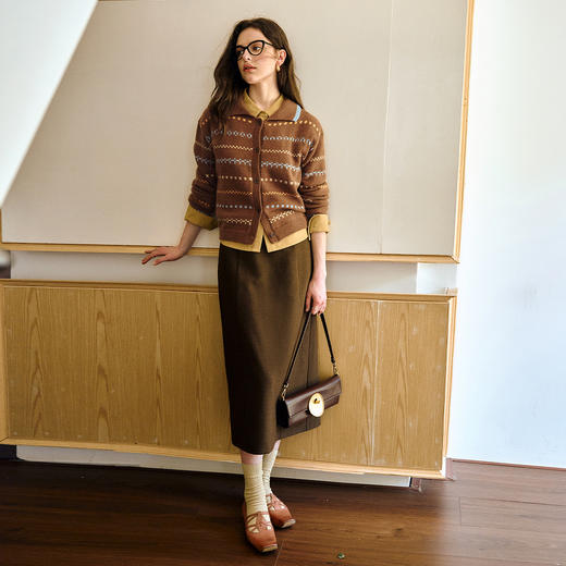 OLrain欧芮儿休闲复古翻领宽松慵懒毛衣开衫女秋季2025新款上衣 商品图2