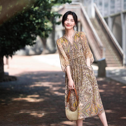 CS 80106气质显瘦真丝印花连衣裙收腰中长款 商品图0