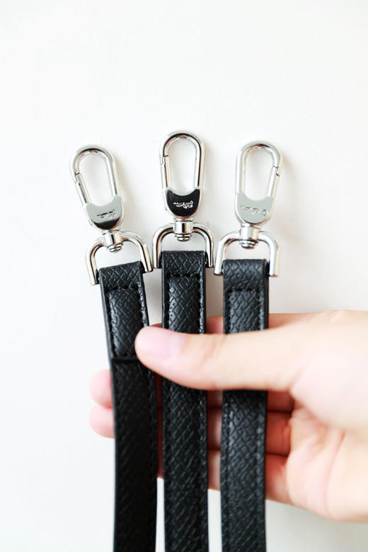 财阀千金hobo包，金属五金设计。大容量拉链闭合单肩背包C082068 商品图3