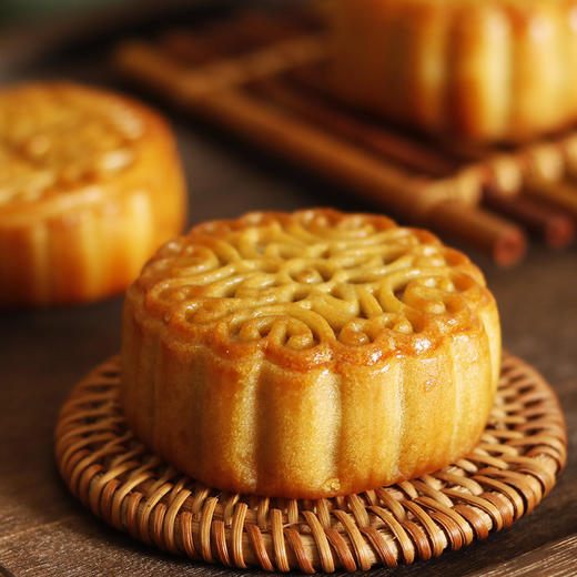 【木糖醇月饼礼盒】送礼中秋广式月饼 手提袋低糖蛋黄莲蓉果仁无添加蔗糖 商品图3