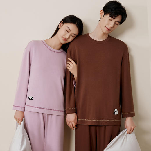 金三塔桑蚕丝圆领拉绒长袖情侣衣裤套舒适保暖睡衣男女家居服  YZFFD201+YZMFD201 商品图1