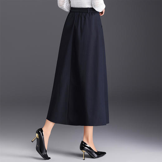 QYM 2585-Y时尚A字裙开衩压褶裙中长款高腰半身裙 商品图2