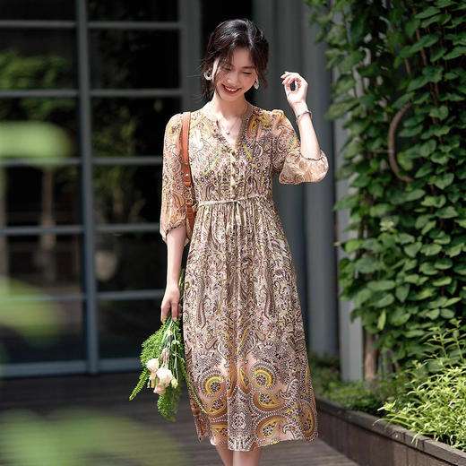 CS 80106气质显瘦真丝印花连衣裙收腰中长款 商品图1