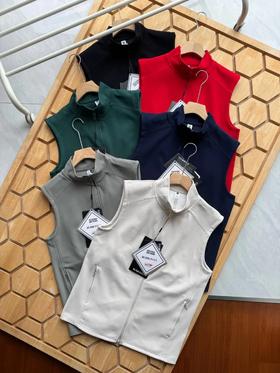 户外商务休闲立领马甲！做工精致，告别繁琐，简约高级感！穿的住的好品质