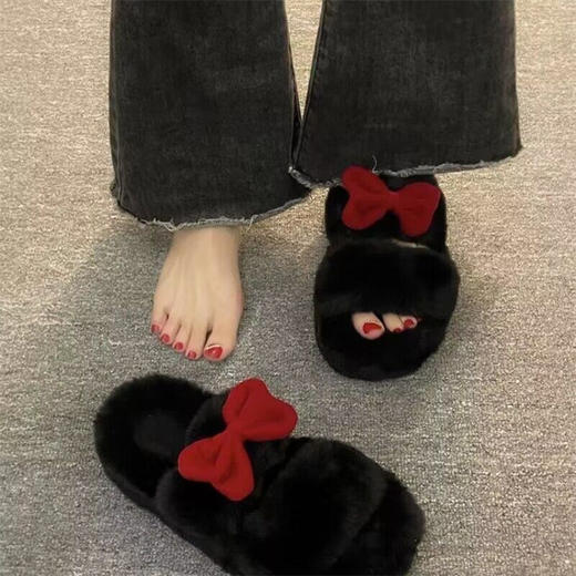 【仙女风❗️蝴蝶结毛毛拖鞋】毛绒材质，细腻柔软，根据人体生理学设计，柔软亲肤，舒适不磨脚， 呵护您的双足！女外穿高级感秋冬季学生宿舍办公室棉拖鞋子 商品图2