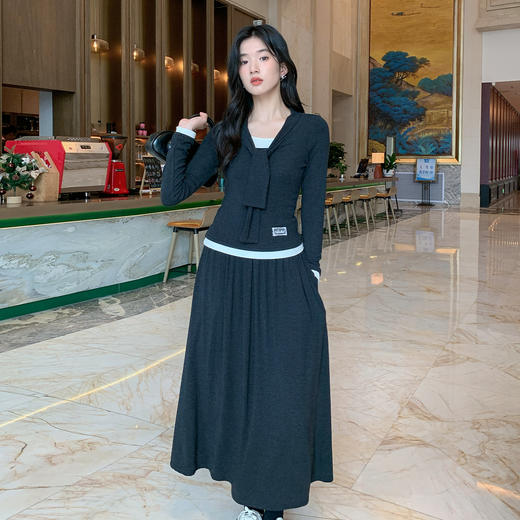 奢姿大码女装2025秋季时尚黑白拼接套装胖妹妹气质领口系带两件套9953969885 商品图0