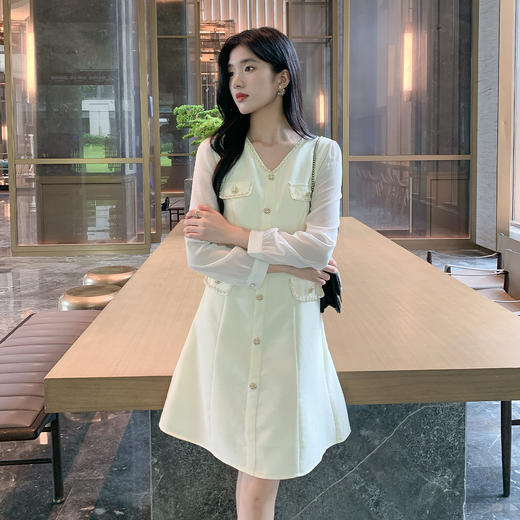 奢姿大码女装2025秋季减龄假口袋V领连衣裙胖妹妹小香风时尚裙子9953857141 商品图1