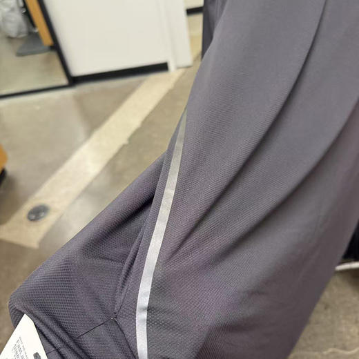 Lululemon Fast and Free 男夏修身轻盈网面排汗速干运动短袖T恤 商品图3