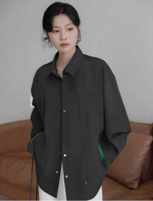 💖被Schenvega拿捏❗高智感早秋穿搭👉仅69元抢【户外山系情侣三防衬衣外套B49-4217款】☺️穿了不想脱，衬衫控必入！ 商品图2