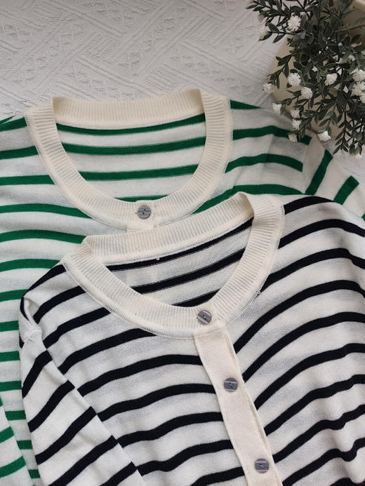 🔸 【翻领撞色条纹精纺针织开衫HJZXZ153】初秋来袭🔥法式双股精纺羊毛开衫！白*鹿同款❗慵懒风针织开衫❗私服专场 品味满满 品质从没输过! 商品图3