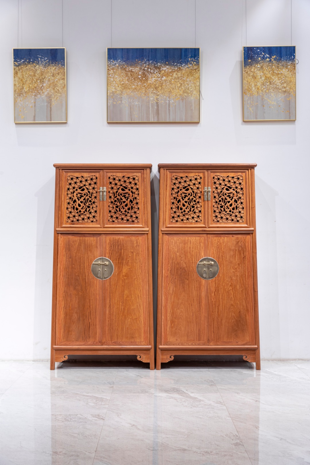 红桥红  家具严选  缅甸花梨（大果紫檀）  【182 透雕梅龙 圆角柜】