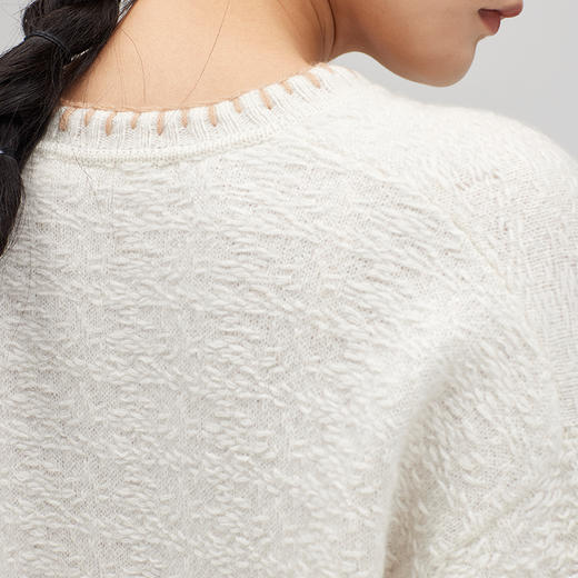 羊绒手工缝边女V领长袖套衫  SJF96W250N 商品图6