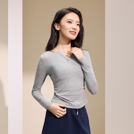 【秋上新】I'd爱帝女式莱赛尔羊毛V领长袖衫 商品图5