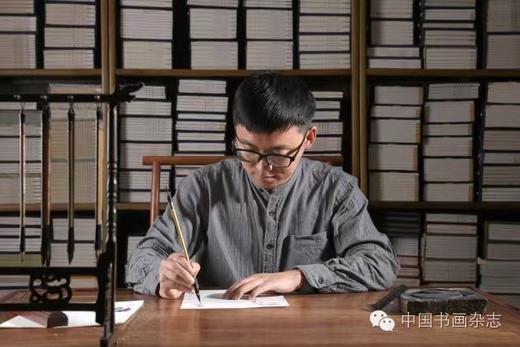 【中国经典笺谱大全】（典藏版）（全套十二种），出品：中国书店  规格：320mmx220mm 安徽泾县特制手工宣纸，每盒数量：100张，包装：礼品盒 售价：1860，可分售，单盒售价：155（全新包邮 商品图6