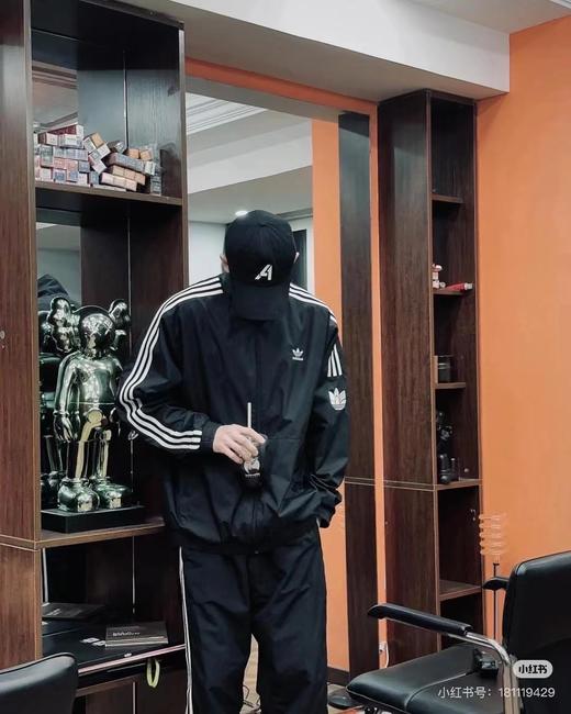 D082127条纹Logo宽松网格内衬立领运动夹克外套 商品图4