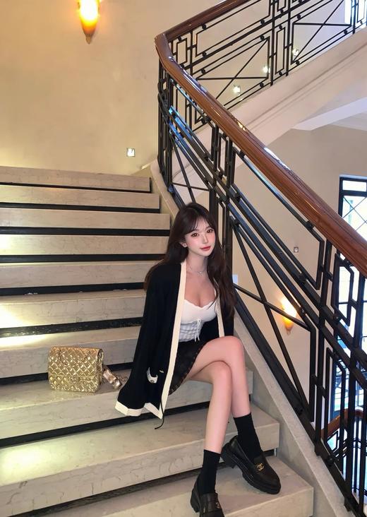 香奈儿25早秋新款手工坊系列拼色绑带开衫（TM） 商品图5