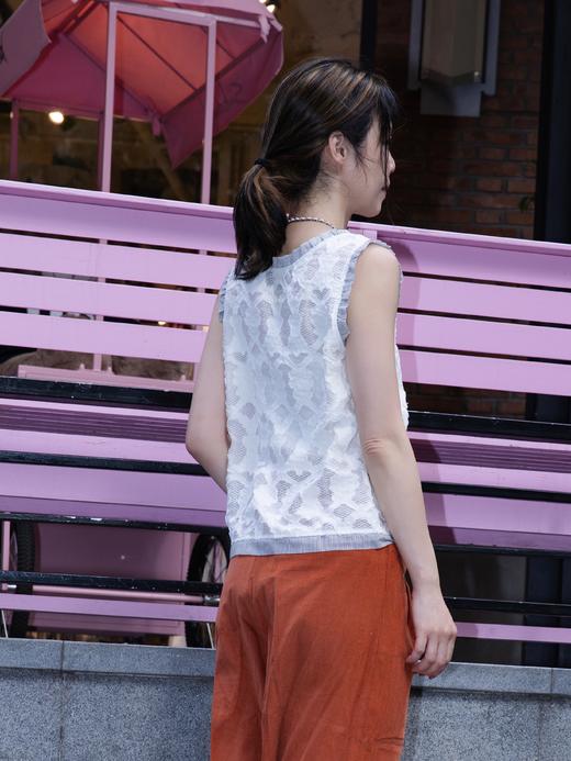 TYNVIE 白色纹理蕾丝条纹荷叶边饰边软壳面料 商品图5