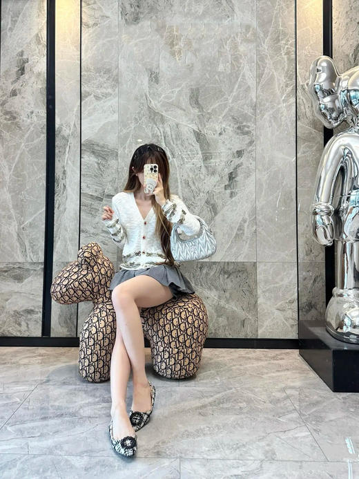 香奈儿25早秋新款V领针织开衫（TM） 商品图2