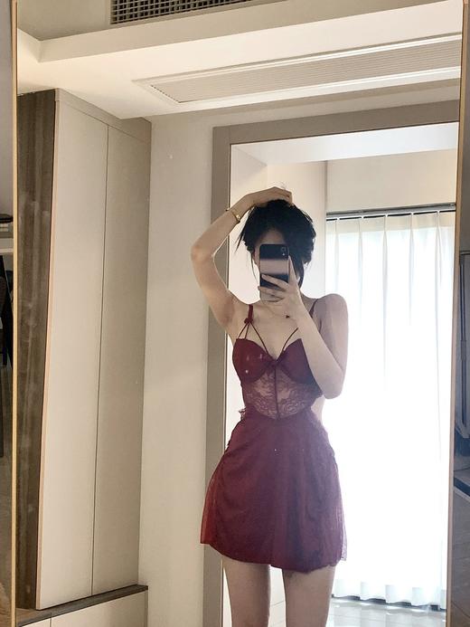 【法式蝴蝶结吊带蕾丝睡裙】七夕限定!好辣 性感又可爱❤斩男战袍 自带氛围感的睡衣~深V托 剪裁+蝴蝶结蕾丝边，纯欲天花板 商品图0