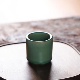 问鼎梅子青牛角款大扳指杯