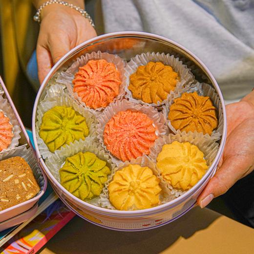 【招牌四小花曲奇礼盒】原味/抹茶/陈皮/咖啡4种口味，香港48年曲奇手艺，0添加，采用新西兰安佳黄油，纯手工现做现卖~入口即化，味道纯正~（新鲜现做，下单2天内发货） 商品图0