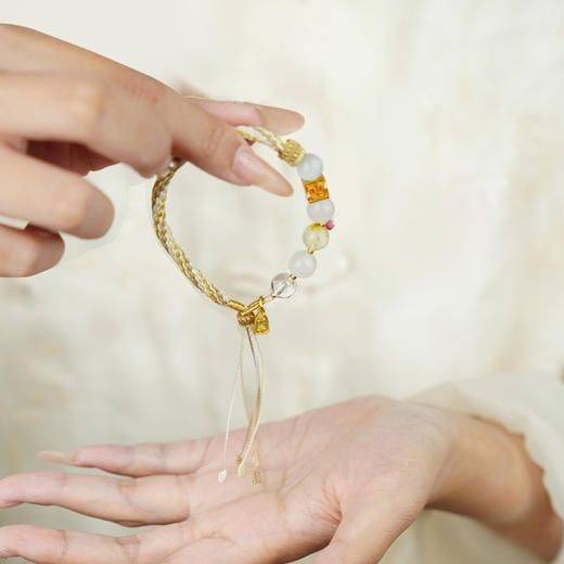 【普陀山】五行五珠款-金 | 金曜 · 净光结 师傅手工编织手绳 商品图2