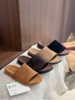 💥被问了8000次【慵懒老钱风真皮拖鞋】盘活整个衣柜🥰一年穿四季💕自带高级滤镜 ✔哑光磨砂真皮材质柔软亲肤，🌊光脚穿也像被云朵包裹 ✔极简宽版带设计 商品缩略图4