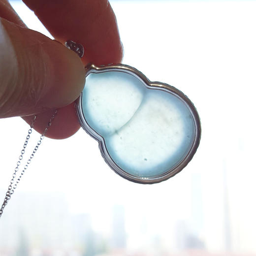 【天然正品】A货翡翠AU750收藏级白金豪镶钻镶天然细腻冰种葫芦（福禄平安）翡翠吊坠项链42.2*23.2*10.9MM（皆取最大值）女士现售价：18800！210825XY03 商品图2