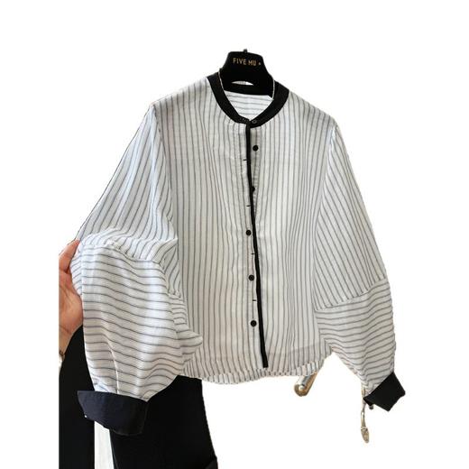 C039-9375独特超好看上衣圆领灯笼长袖条纹衬衫女高级感韩系气质小衫 商品图4