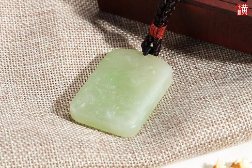 和田玉翠青【山水风光】吊坠 商品图4