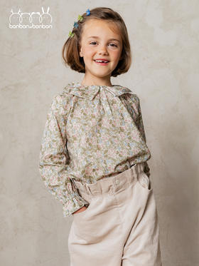 粉绿碎花花边上衣