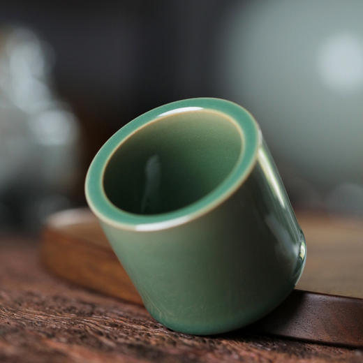 问鼎梅子青牛角款大扳指杯 商品图1