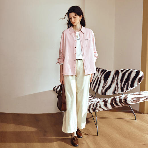OLrain欧芮儿2025新款女秋季粉色翻领刺绣慵懒松弛通勤长袖衬衫 商品图1