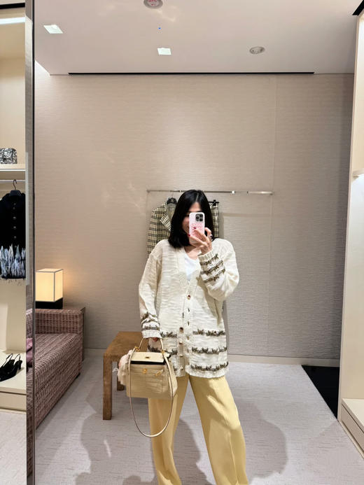 香奈儿25早秋新款V领针织开衫（TM） 商品图5