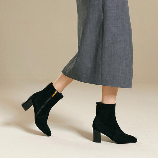 千百度羊皮粗高跟时装靴女弹力袜靴显瘦美拉德短靴子A25551511 商品图2