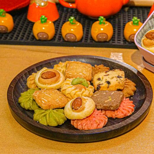 【九宫格曲奇礼盒】9种口味一次满足，送礼精品，香港48年曲奇手艺，0添加，采用新西兰安佳黄油，纯手工现做现卖~入口即化，味道纯正~（新鲜现做，下单2天内发货） 商品图4