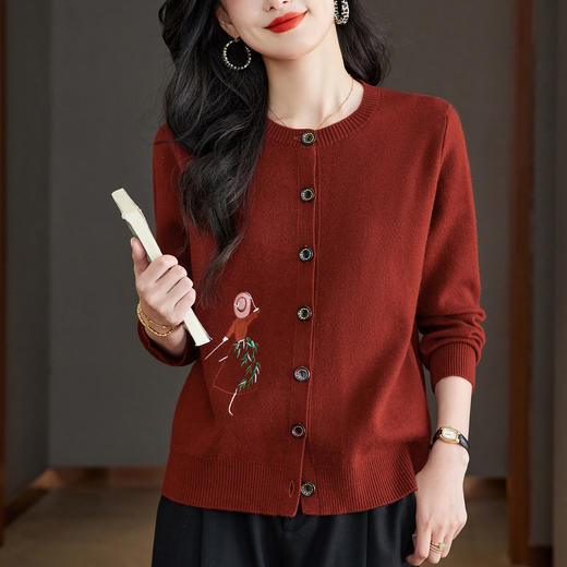 绣花针织开衫，宽松时尚洋气毛衣外套CC-66-6012 商品图2