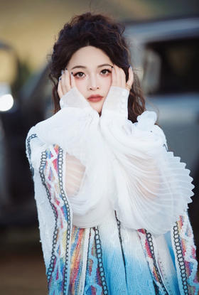 科学抗衰新突破！德国AKG焕活胶囊，让细胞重回年轻态