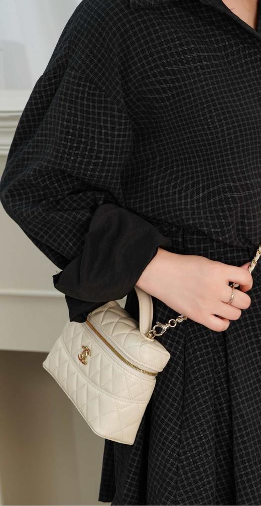 香奈儿 25C手柄盒子包 荔枝牛 米白（LZ*MM） 商品图3