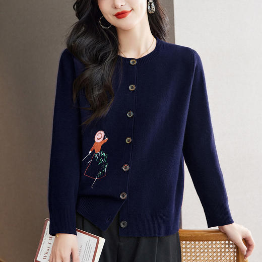 绣花针织开衫，宽松时尚洋气毛衣外套CC-66-6012 商品图3