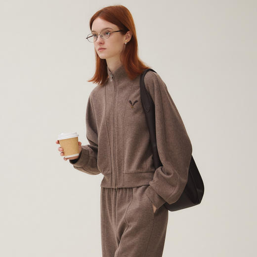 谜底外套长袖女2025秋季新品休闲百搭短款绣花修身卫衣253MW1246 商品图1