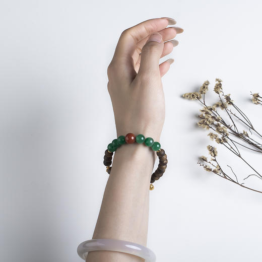 xy0558沉香+南红非洲翠手串 商品图9