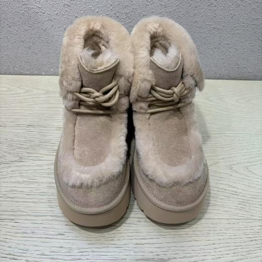 2楼UGG 埃斯米坡跟短靴 原价1799 商品图2