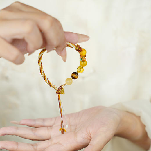 【普陀山】五行五珠款-土 | 土安 · 圆满结 师傅手工编织手绳 商品图2