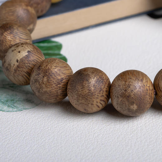 xy0557沉香+蜜蜡南红翡翠手串 商品图5