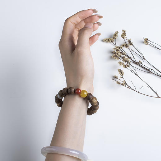 xy0557沉香+蜜蜡南红翡翠手串 商品图9