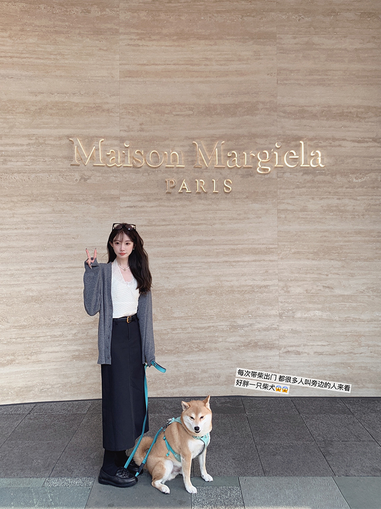 金蘑菇菇 邂逅日 西装半裙 / 韩系姐姐感全靠它｜黑色高腰直筒半裙