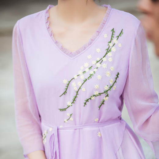 【林栖设计小店】【林栖推荐】幕山紫绣花合欢花天丝真丝不对称桑蚕丝飞片设计连衣裙女N1954111 商品图5