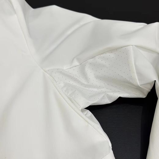 D082124男女梭织透气薄款运动连帽外套 商品图11