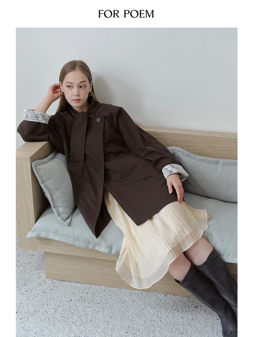 ForPoem 现货 25/FW原创设计系带领口休闲镂空花边袖口风衣外套 商品图4